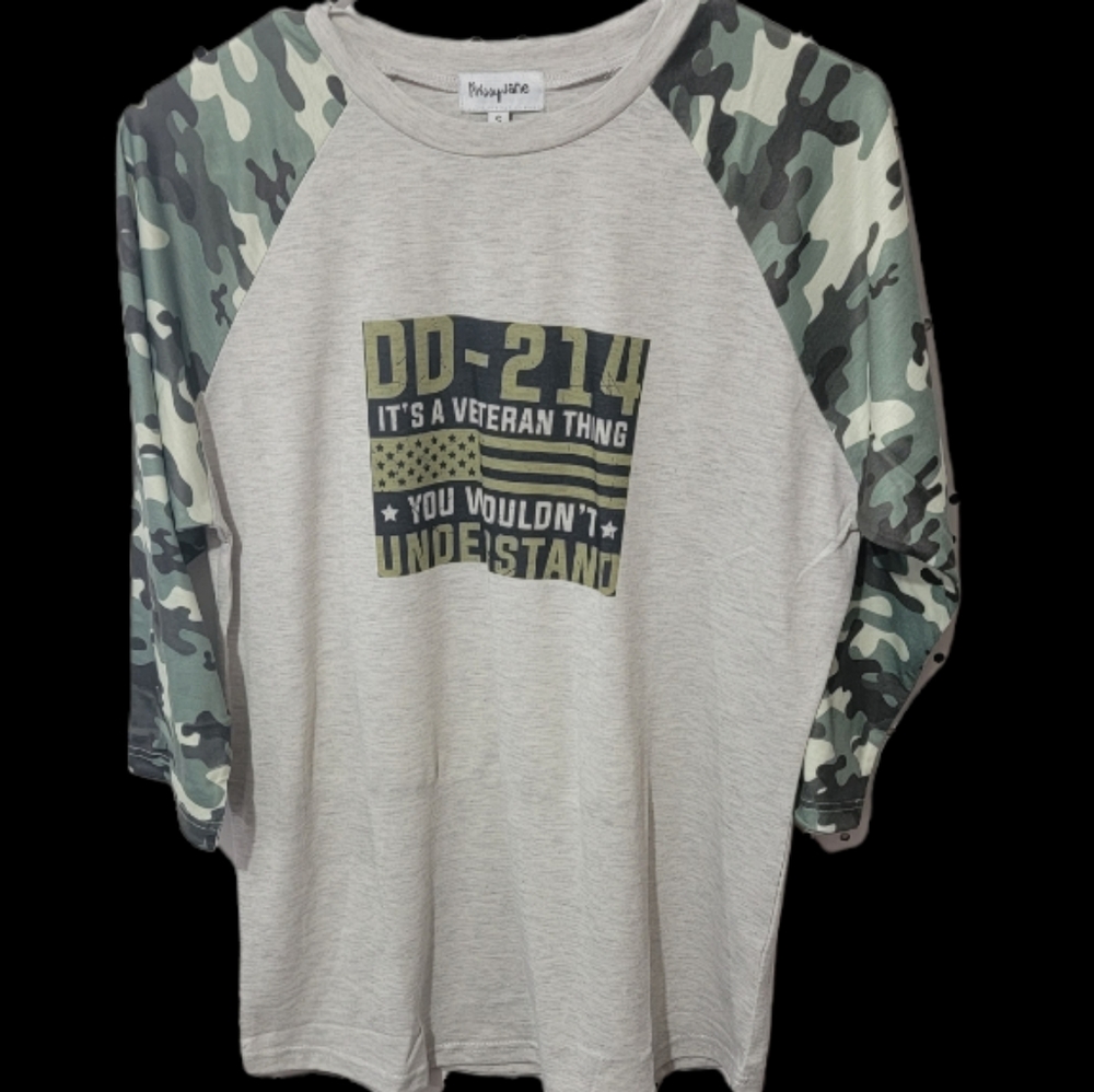 NWT DD214 It's A Veteran Thing Camo Sleeve Small LS Tee